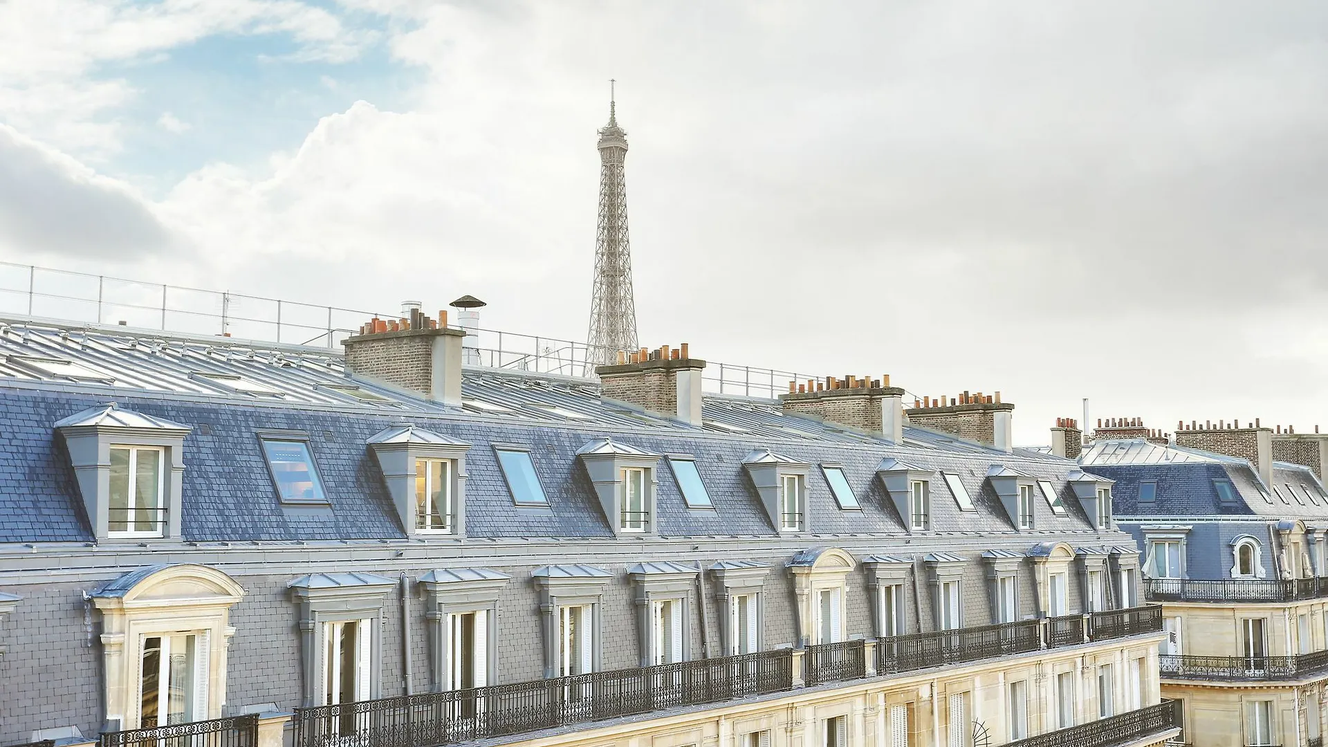 Prestige Champs Elysees Apartment *
