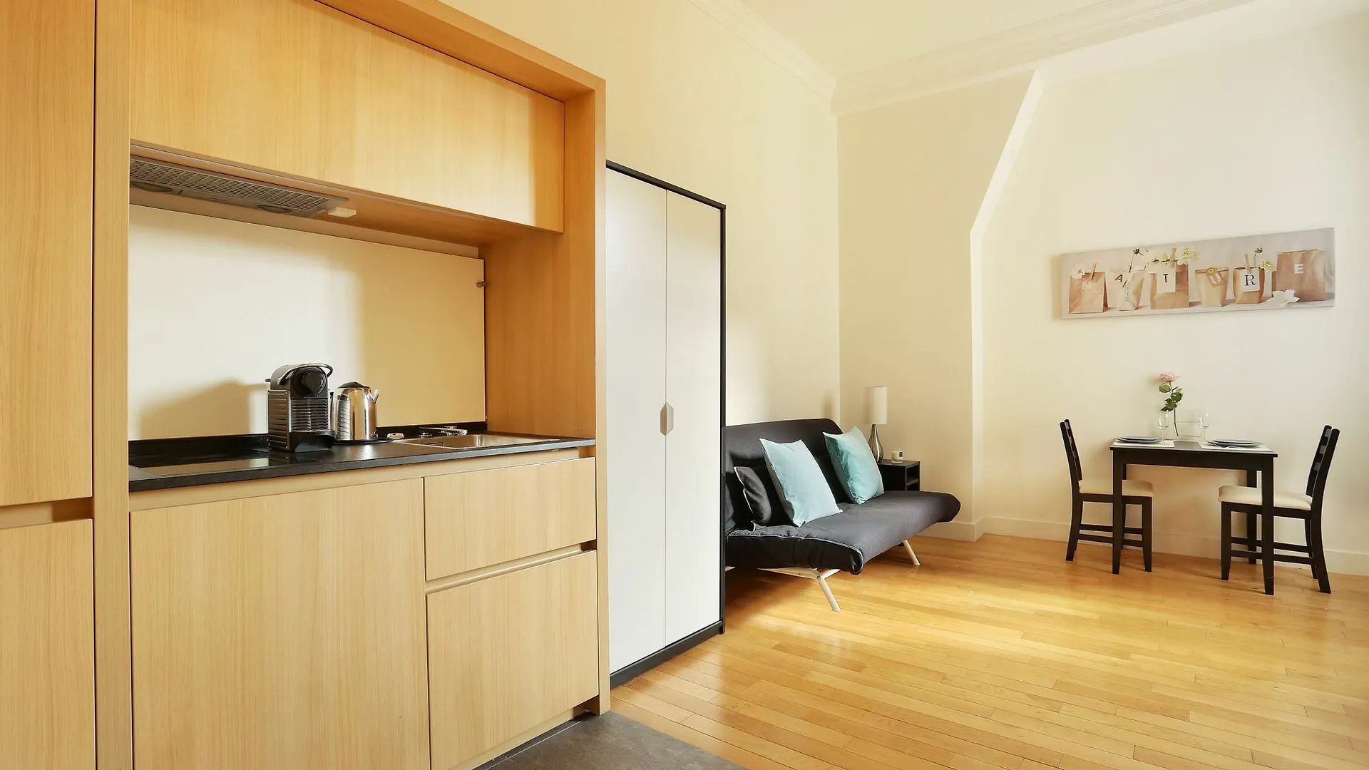 Appartement Prestige Champs Elysees Parijs